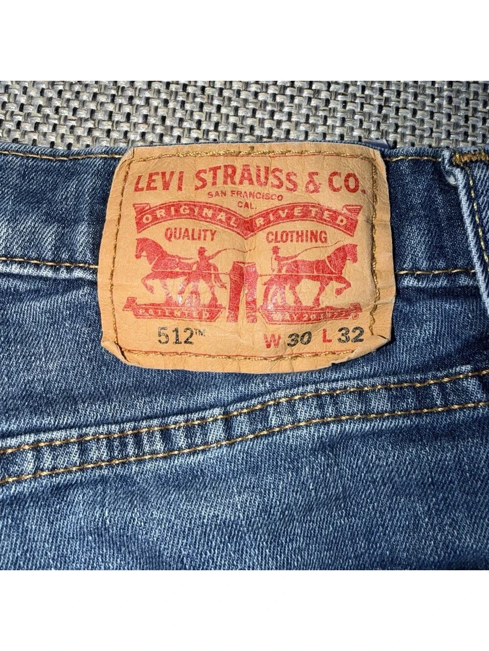 Levis please view